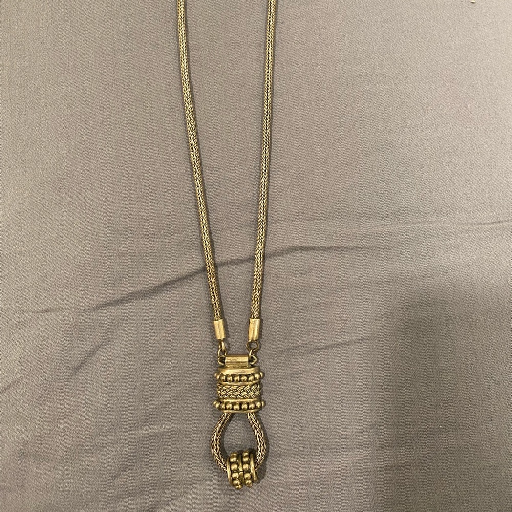 Silver vintage necklace